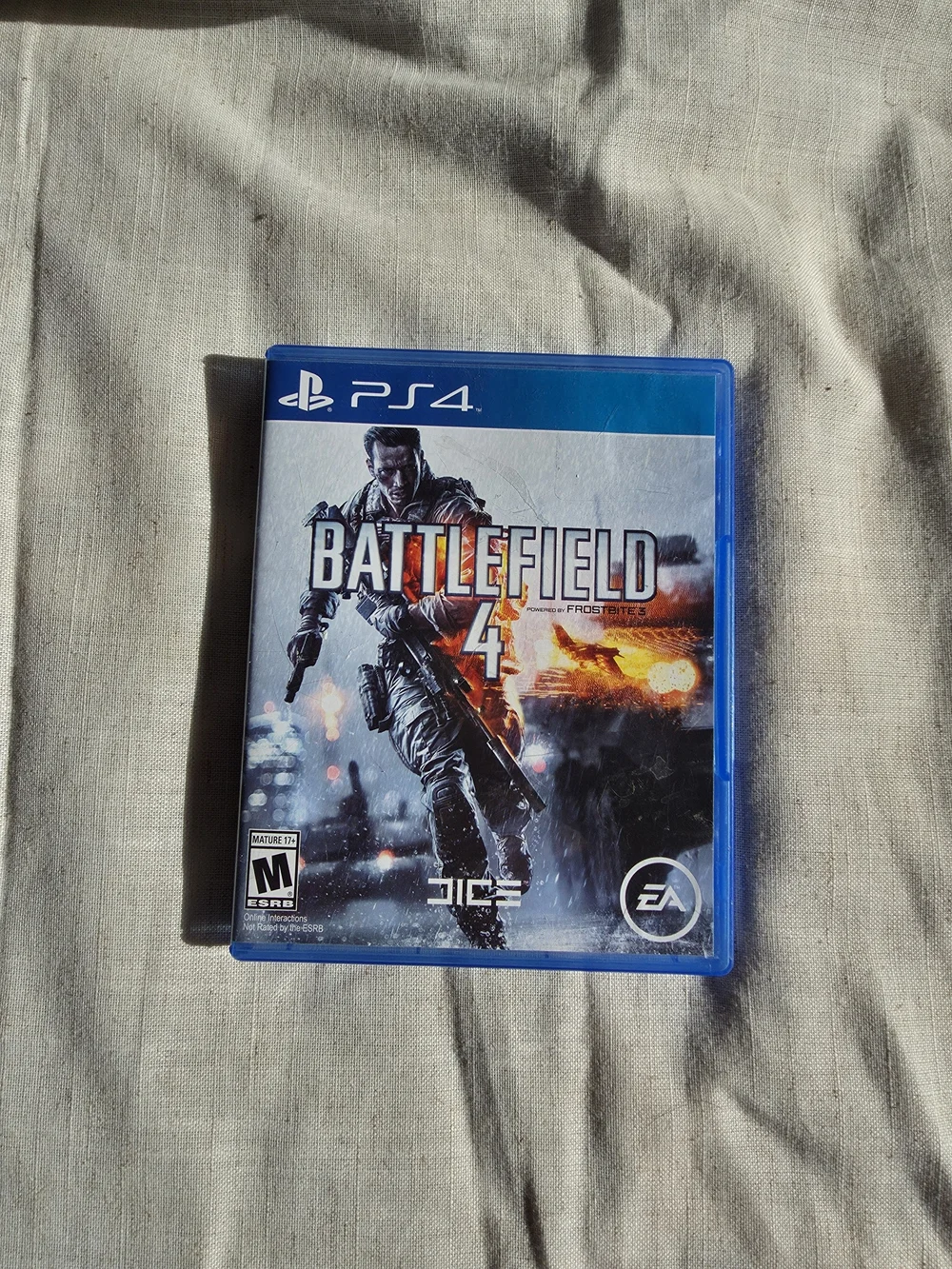 Battlefield 4 (PS4) Video Game - Blue Case, White/Gray Cover Art